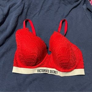 Victoria’s Secret Lightly Lined T-Shirt Bra Lace Convertible Straps Red 34DDD
